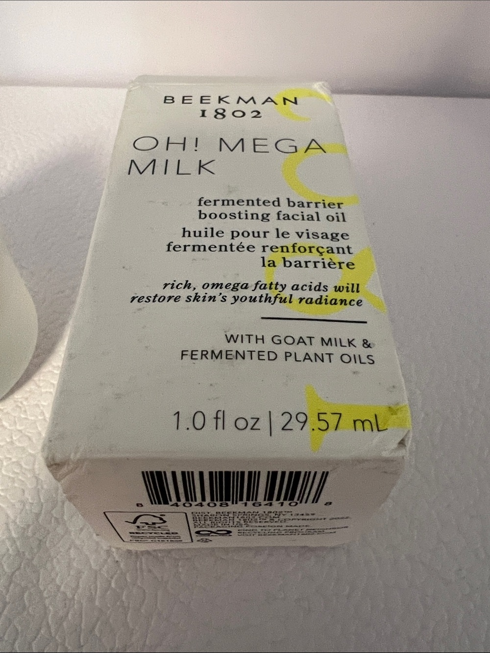 Beekman 1802 Oh! Mega Milk fermented barrier boosting facial oil - Picture 2 of 6